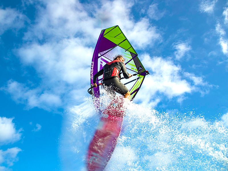 freestyle plachta na windsurfing gun sails yeah 5